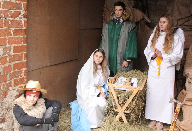 Orszak Trzech Króli w Policach-Jasienicy [foto/wideo]