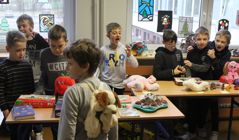 #WOŚP - 7110,07 zł zebrali uczniowie SP 8 w Policach [foto]