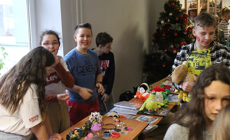 #WOŚP - 7110,07 zł zebrali uczniowie SP 8 w Policach [foto]