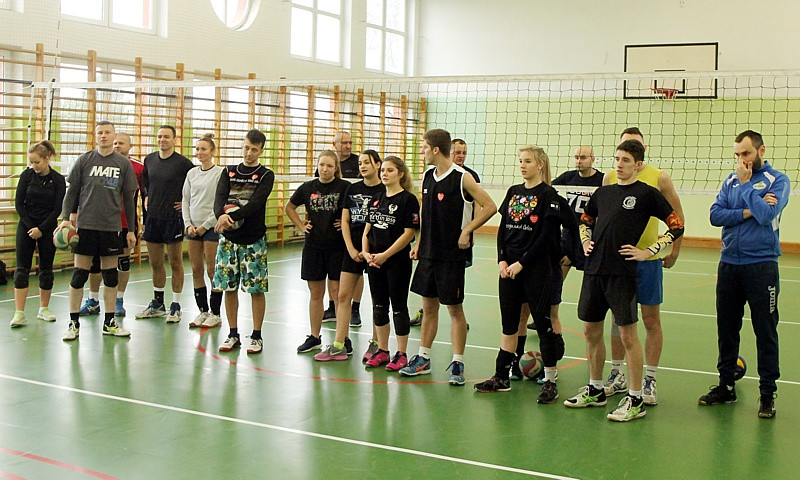 #WOŚP - Orkiestrowy turniej piłki siatkowej w Tanowie [foto]