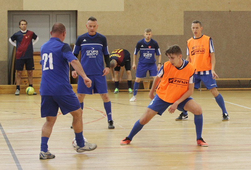 #WOŚP - Prawie 14 tys. zebrali oldboje podczas orkiestrowego turnieju [foto/wideo]