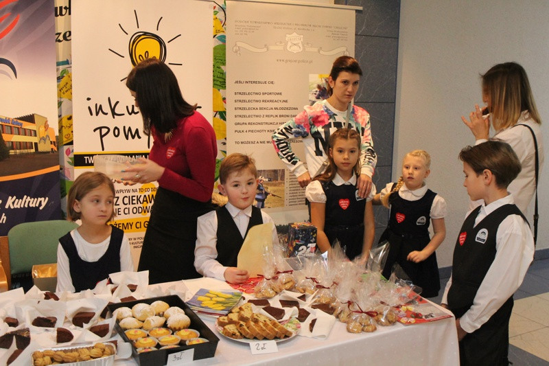 #WOŚP - 27. Finał WOŚP w Miejskim Ośrodku Kultury w Policach [foto/wideo]