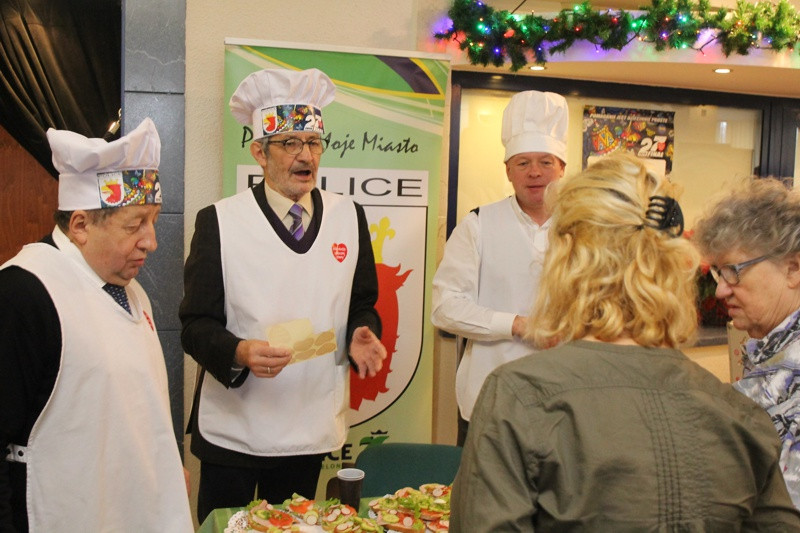 #WOŚP - 27. Finał WOŚP w Miejskim Ośrodku Kultury w Policach [foto/wideo]