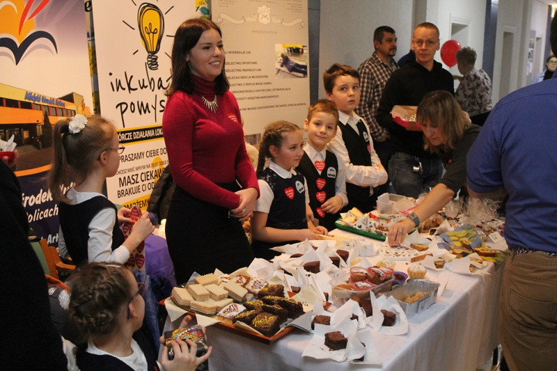 #WOŚP - 27. Finał WOŚP w Miejskim Ośrodku Kultury w Policach [foto/wideo]