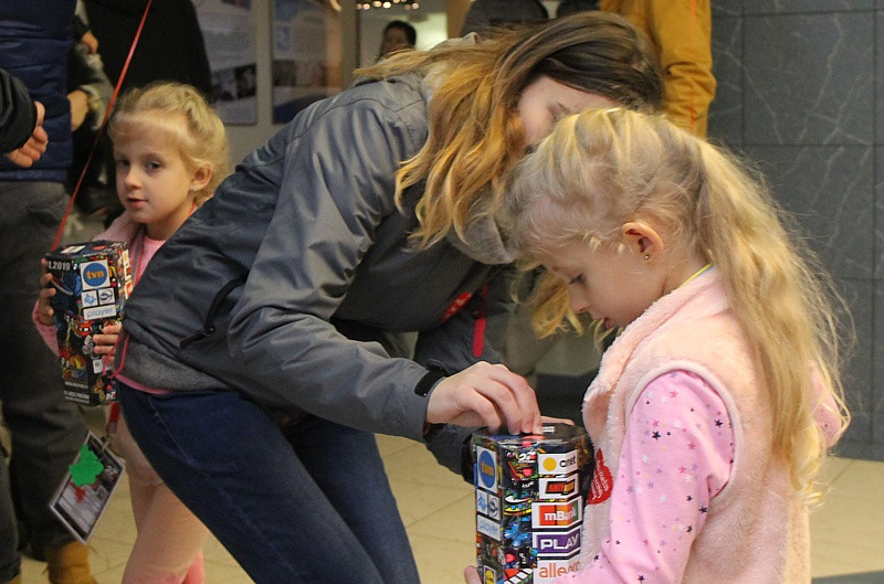 #WOŚP - 27. Finał WOŚP w Miejskim Ośrodku Kultury w Policach [foto/wideo]