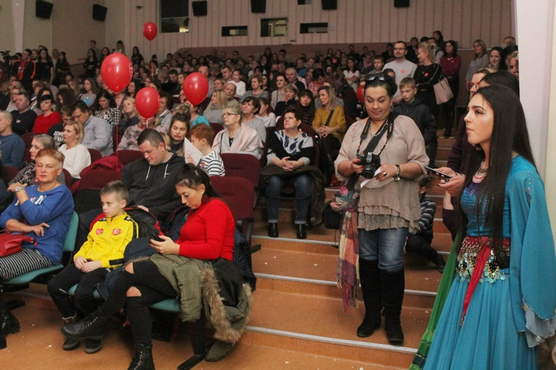 #WOŚP - 27. Finał WOŚP w Miejskim Ośrodku Kultury w Policach [foto/wideo]