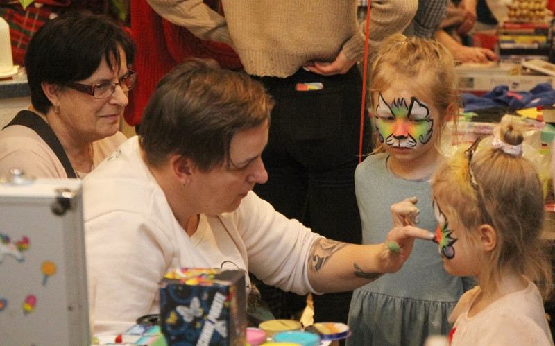 #WOŚP - 27. Finał WOŚP w Miejskim Ośrodku Kultury w Policach [foto/wideo]