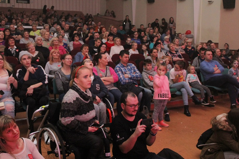 #WOŚP - 27. Finał WOŚP w Miejskim Ośrodku Kultury w Policach [foto/wideo]