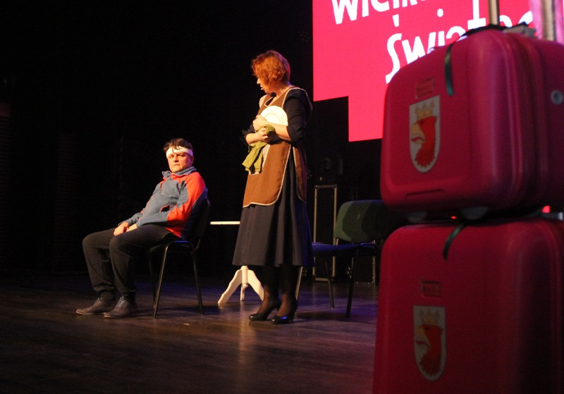 #WOŚP - 27. Finał WOŚP w Miejskim Ośrodku Kultury w Policach [foto/wideo]