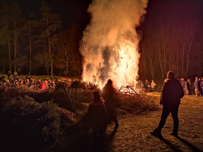 Każdy mógł spalić swoją starą... [foto]