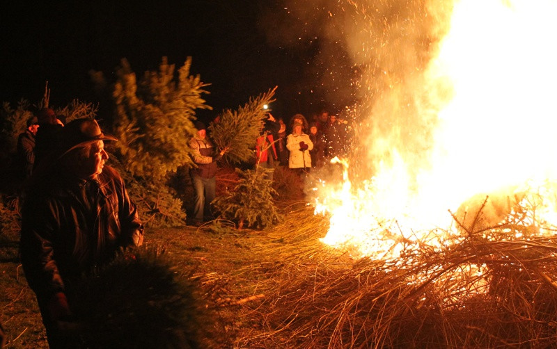 Każdy mógł spalić swoją starą... [foto]