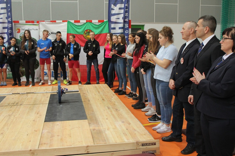 IX Drużynowy Turniej Młodziczek i Młodzików w podnoszeniu ciężarów [foto]