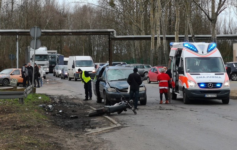 Wypadek na Piotra i Pawła w Policach [foto]