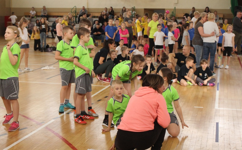 Turniej Gier i Zabaw Ruchowych dla uczniów Szkół Podstawowych [foto]