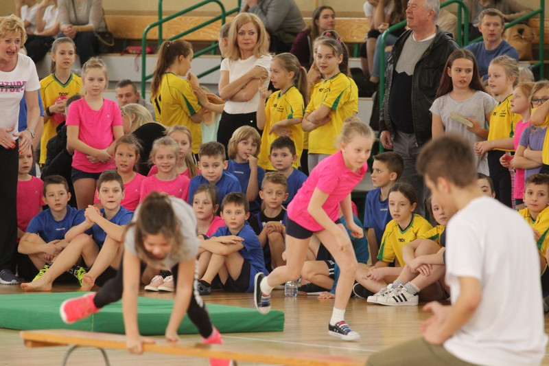 Turniej Gier i Zabaw Ruchowych dla uczniów Szkół Podstawowych [foto]