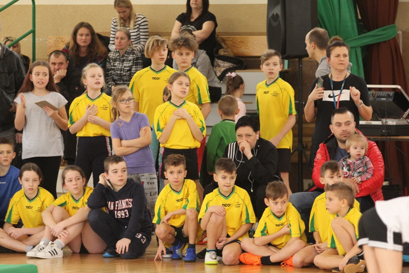 Turniej Gier i Zabaw Ruchowych dla uczniów Szkół Podstawowych [foto]