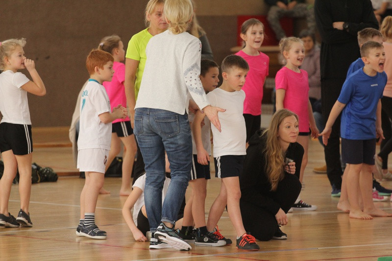 Turniej Gier i Zabaw Ruchowych dla uczniów Szkół Podstawowych [foto]