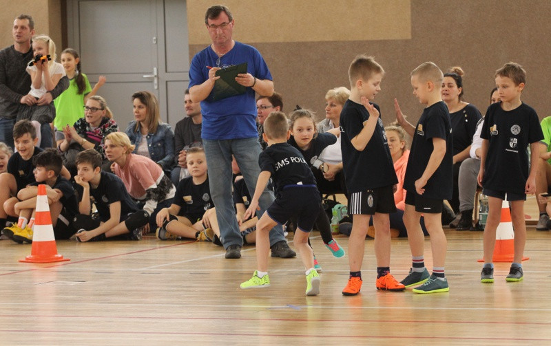 Turniej Gier i Zabaw Ruchowych dla uczniów Szkół Podstawowych [foto]