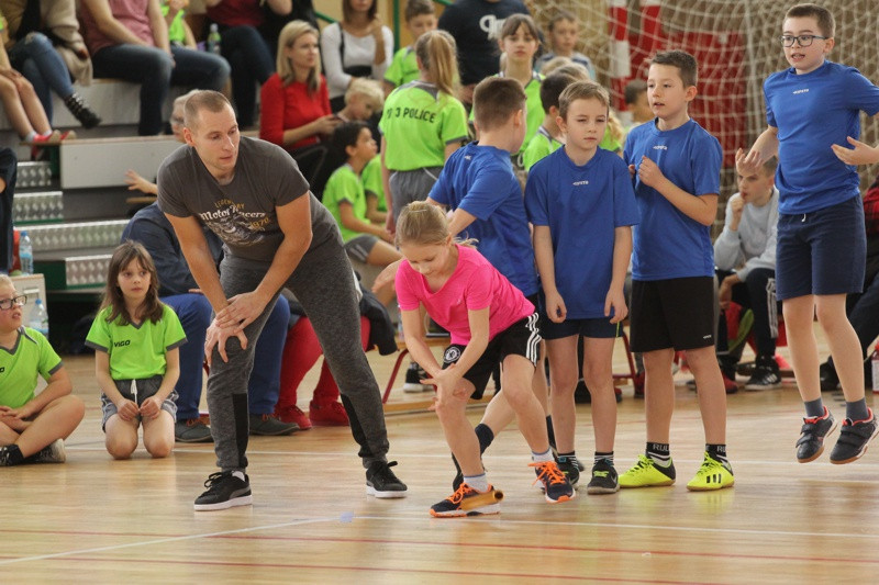 Turniej Gier i Zabaw Ruchowych dla uczniów Szkół Podstawowych [foto]