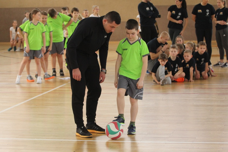 Turniej Gier i Zabaw Ruchowych dla uczniów Szkół Podstawowych [foto]