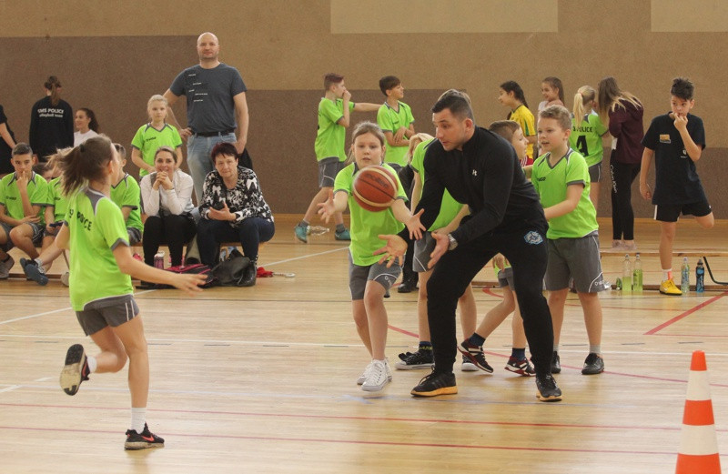 Turniej Gier i Zabaw Ruchowych dla uczniów Szkół Podstawowych [foto]