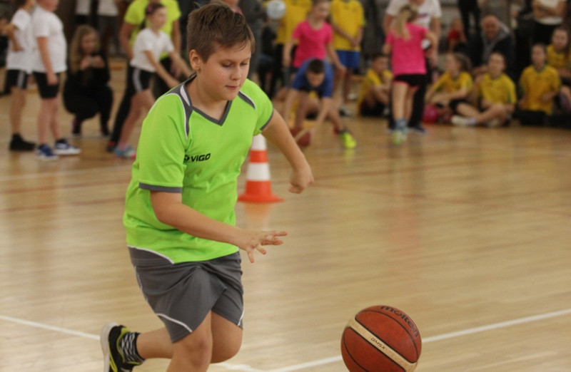 Turniej Gier i Zabaw Ruchowych dla uczniów Szkół Podstawowych [foto]