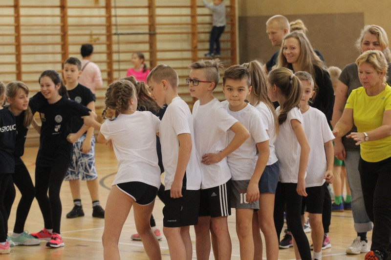 Turniej Gier i Zabaw Ruchowych dla uczniów Szkół Podstawowych [foto]