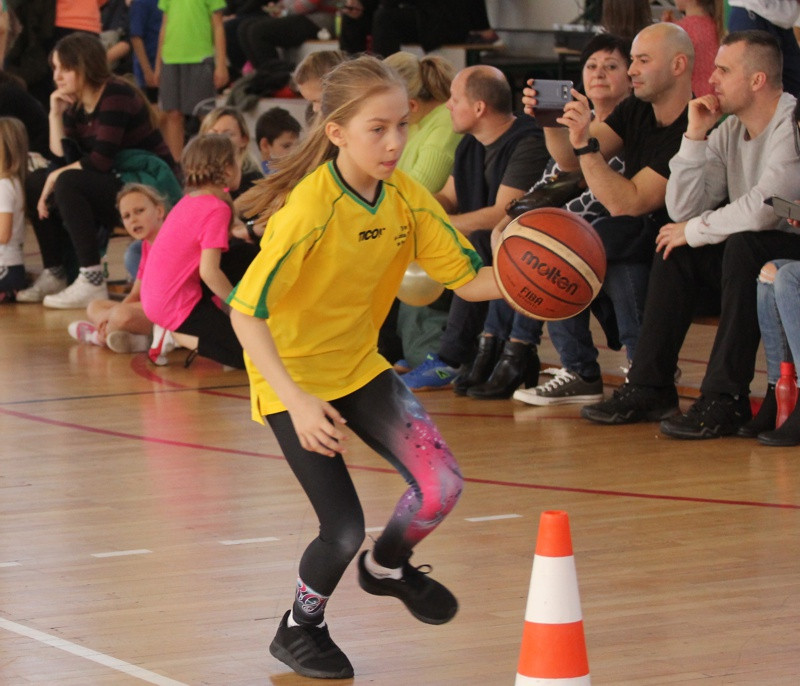 Turniej Gier i Zabaw Ruchowych dla uczniów Szkół Podstawowych [foto]
