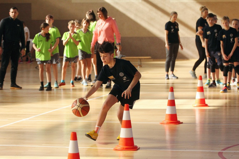Turniej Gier i Zabaw Ruchowych dla uczniów Szkół Podstawowych [foto]