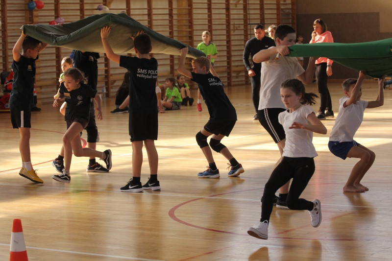 Turniej Gier i Zabaw Ruchowych dla uczniów Szkół Podstawowych [foto]