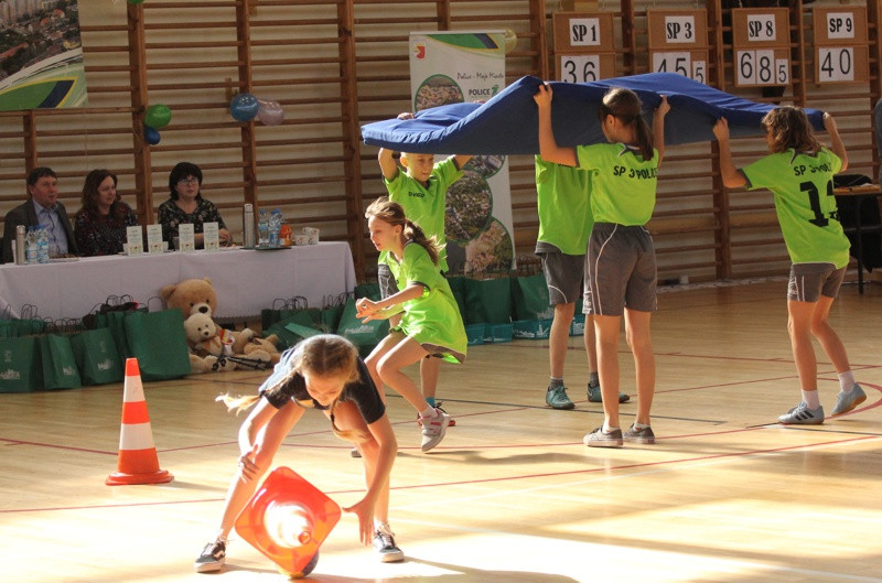 Turniej Gier i Zabaw Ruchowych dla uczniów Szkół Podstawowych [foto]
