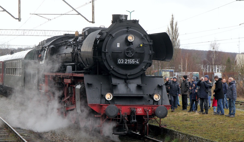 Zabytkowy pociąg w Policach [foto/wideo]