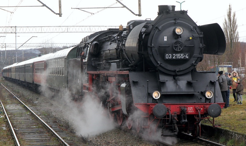 Zabytkowy pociąg w Policach [foto/wideo]