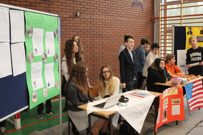 Projekty Edukacyjne w Filii SP 8 w Policach [foto]