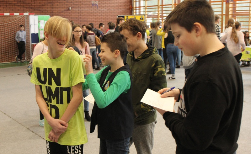 Projekty Edukacyjne w Filii SP 8 w Policach [foto]