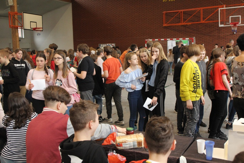 Projekty Edukacyjne w Filii SP 8 w Policach [foto]