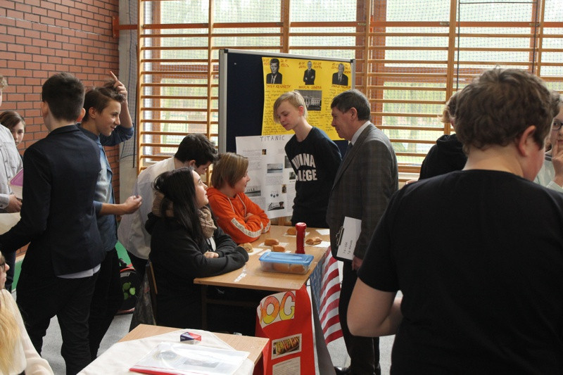 Projekty Edukacyjne w Filii SP 8 w Policach [foto]