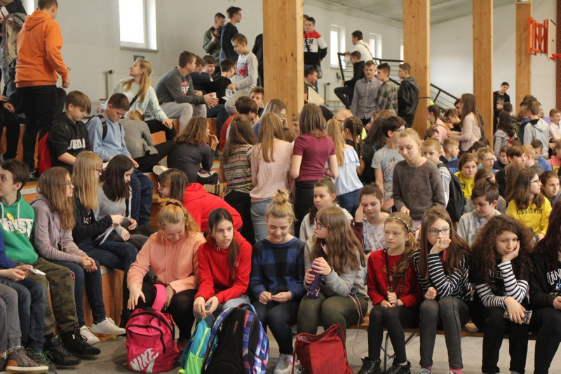 Projekty Edukacyjne w Filii SP 8 w Policach [foto]