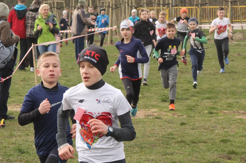 Mistrzostwa Polic i Mistrzostwa Województwa LDK! W Biegach Przełajowych [foto/wideo]