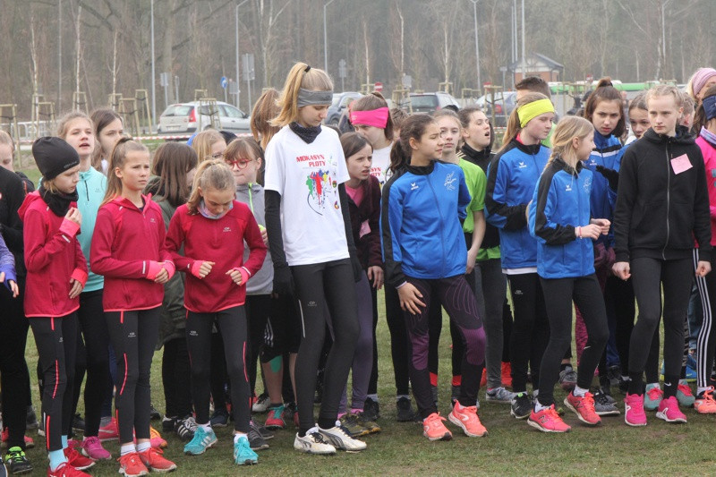 Mistrzostwa Polic i Mistrzostwa Województwa LDK! W Biegach Przełajowych [foto/wideo]
