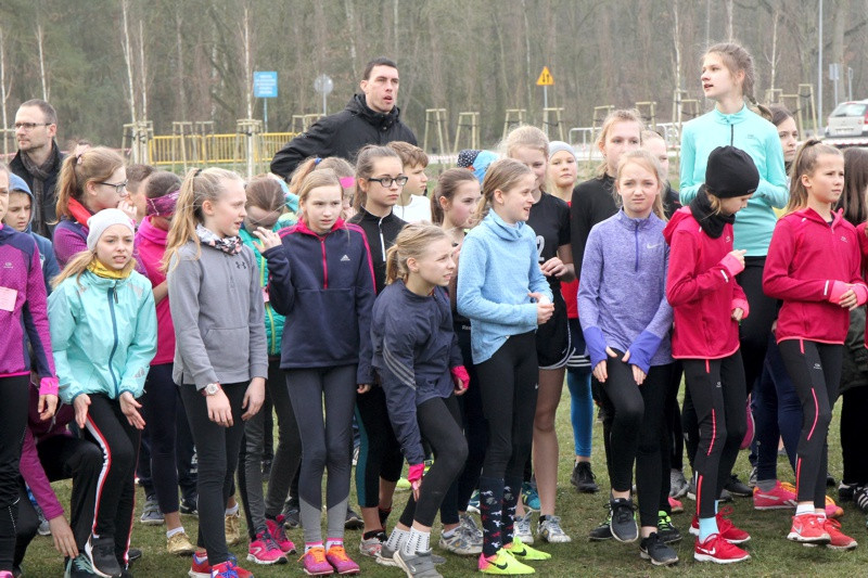 Mistrzostwa Polic i Mistrzostwa Województwa LDK! W Biegach Przełajowych [foto/wideo]