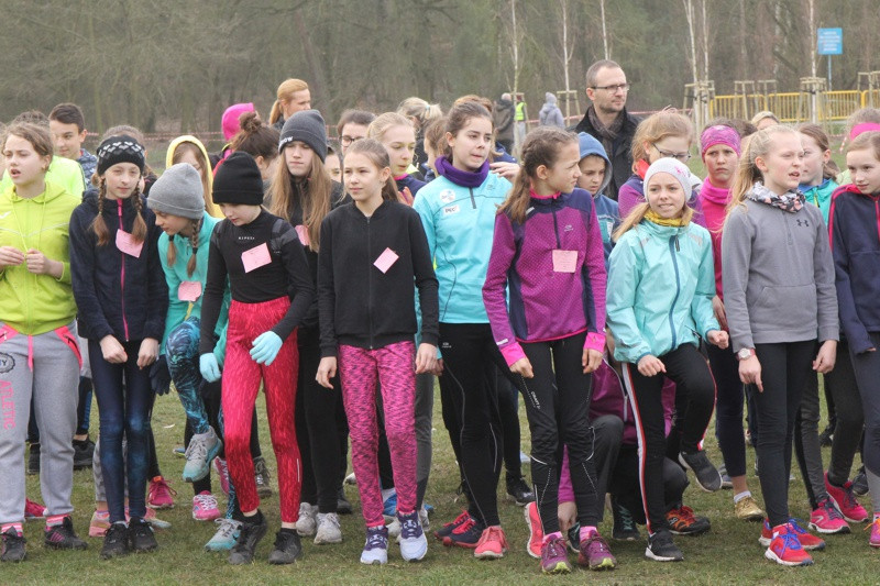 Mistrzostwa Polic i Mistrzostwa Województwa LDK! W Biegach Przełajowych [foto/wideo]