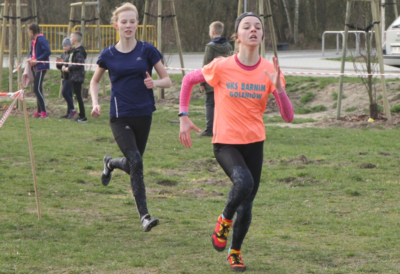 Mistrzostwa Polic i Mistrzostwa Województwa LDK! W Biegach Przełajowych [foto/wideo]