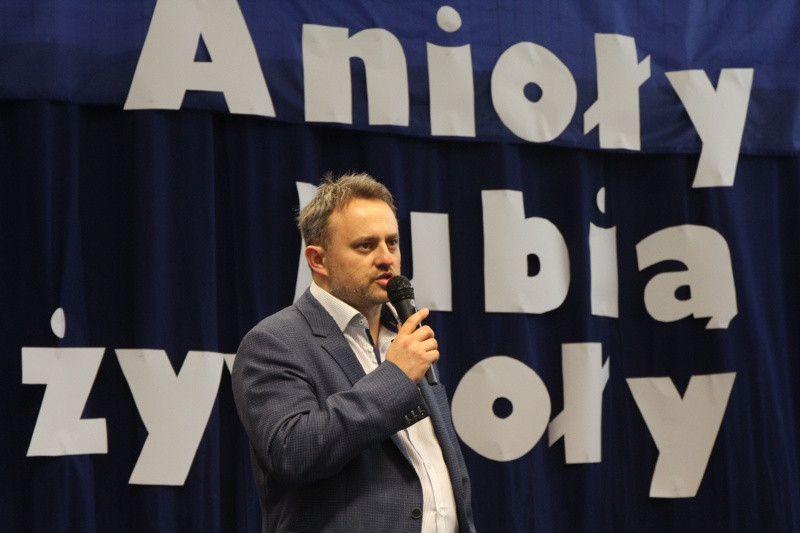 Anioły lubią żywioły – wystawa w Trzebieży [foto]