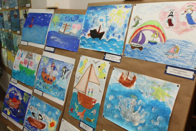 Anioły lubią żywioły – wystawa w Trzebieży [foto]