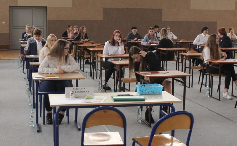 Rozpoczęły się egzaminy gimnazjalne [foto/wideo]