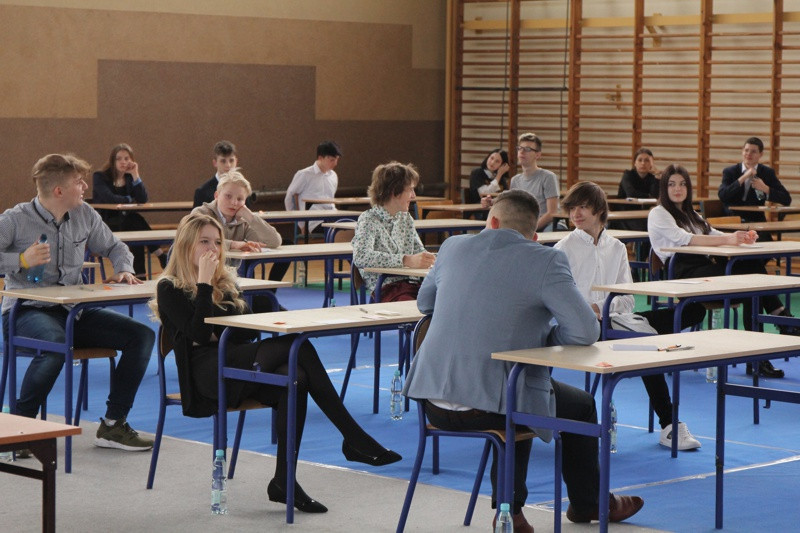 Rozpoczęły się egzaminy gimnazjalne [foto/wideo]