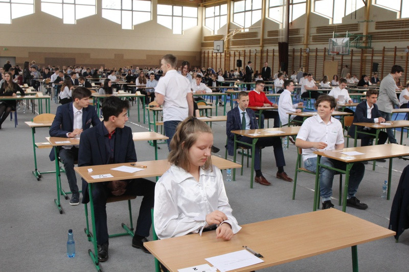 Rozpoczęły się egzaminy gimnazjalne [foto/wideo]