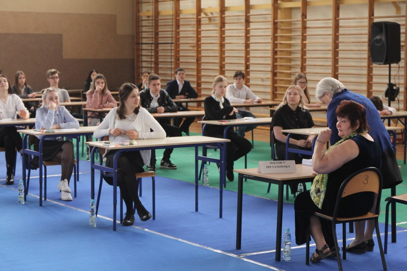 Rozpoczęły się egzaminy gimnazjalne [foto/wideo]