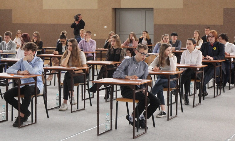 Rozpoczęły się egzaminy gimnazjalne [foto/wideo]